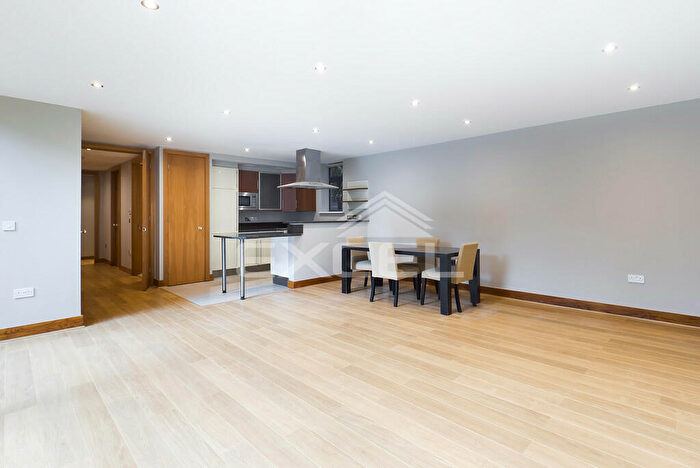 2 Bedroom Apartment To Rent In Arkwright Road, Hampstead, NW3