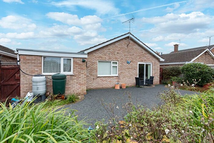 2 Bedroom Detached Bungalow For Sale In Ashlawn Drive, Boston, PE21