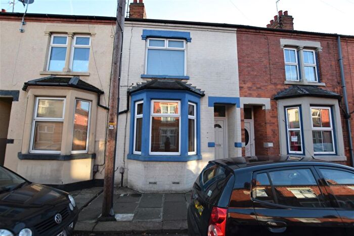 3 Bedroom Terraced House To Rent In Southampton Road, Northampton, NN4