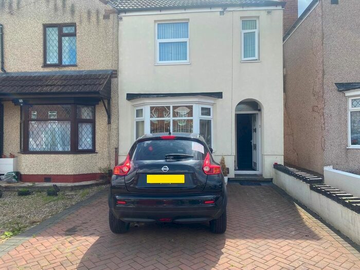 3 Bedroom Semi-Detached House To Rent In Warden Road, Coventry, CV6
