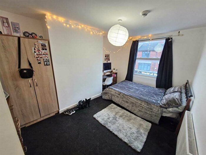 1 Bedroom Duplex To Rent In Alfreton Road, Nottingham, Nottinghamshire, NG7