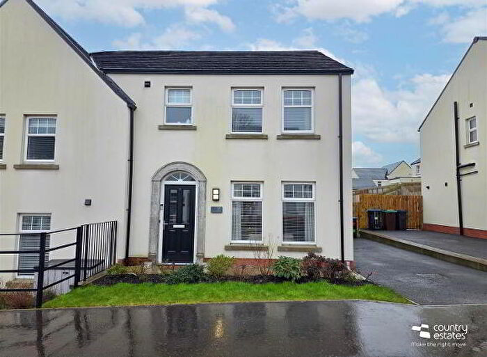 3 Bedroom Semi-Detached House For Sale In Rushfield Place, Ballyclare, BT39