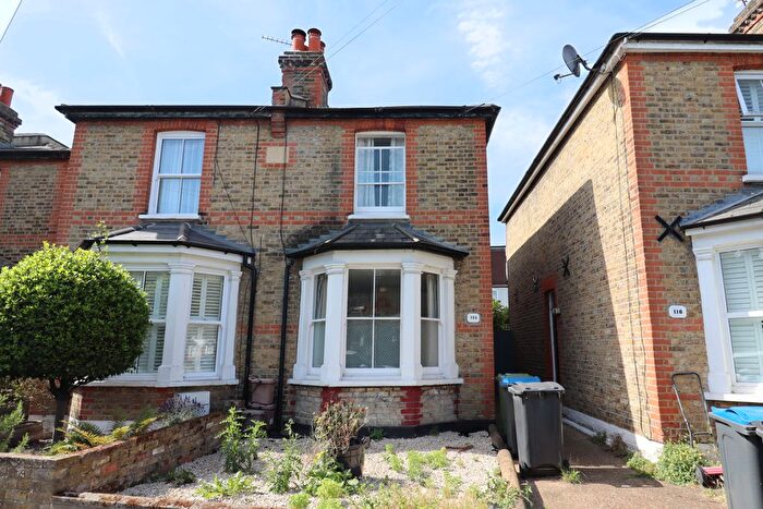 2 Bedroom Semi-Detached House To Rent In Portland Road, Kingston Upon Thames, KT1