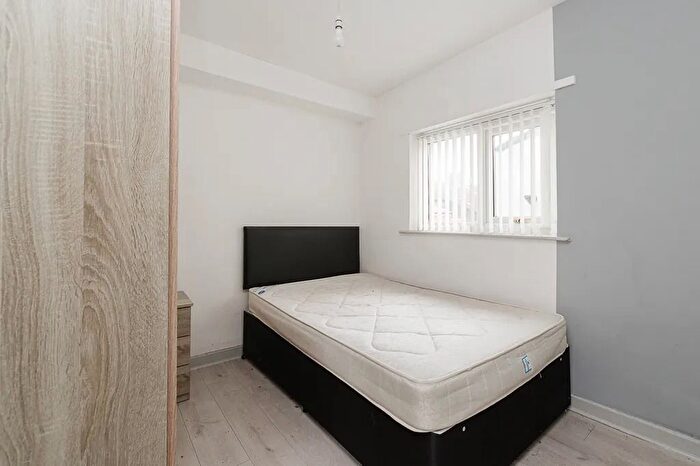 4 Bedroom Terraced House To Rent In Rockhouse Street, Liverpool, L6