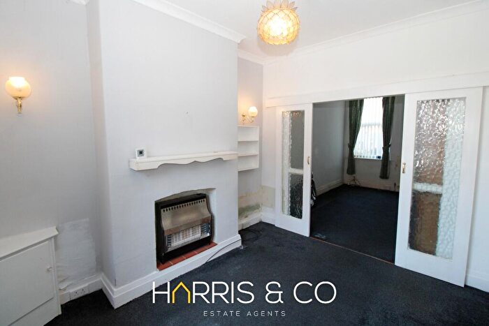 2 Bedroom Terraced House For Sale In Warwick Place, Fleetwood, FY7