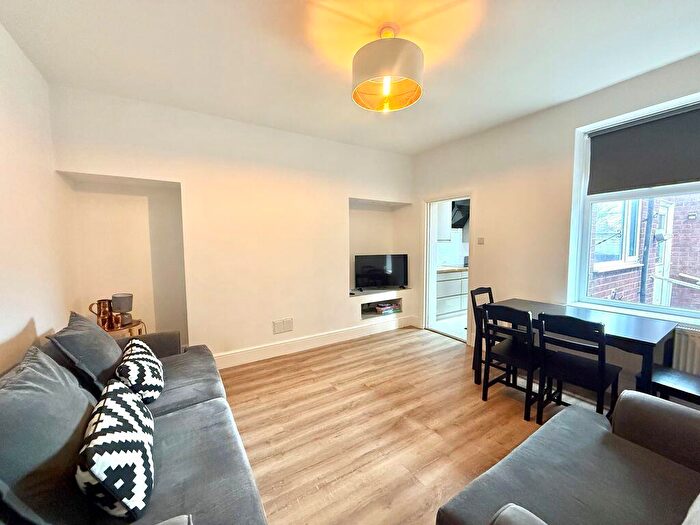 2 Bedroom Flat For Sale In Clarence Street, Whitley Bay, NE26