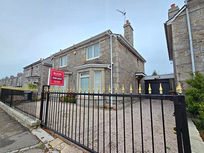 3 Bedroom Detached House For Sale In Queens Road, West End, Aberdeen, AB15