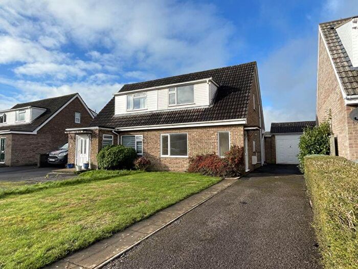 3 Bedroom Semi-Detached House To Rent In Lime Grove, Shepton Mallet, BA4