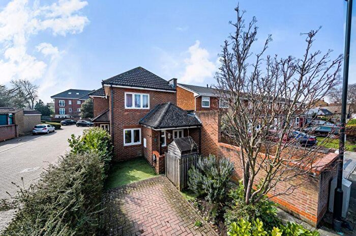 1 Bedroom End Of Terrace House For Sale In Eastnor Road, New Eltham, SE9