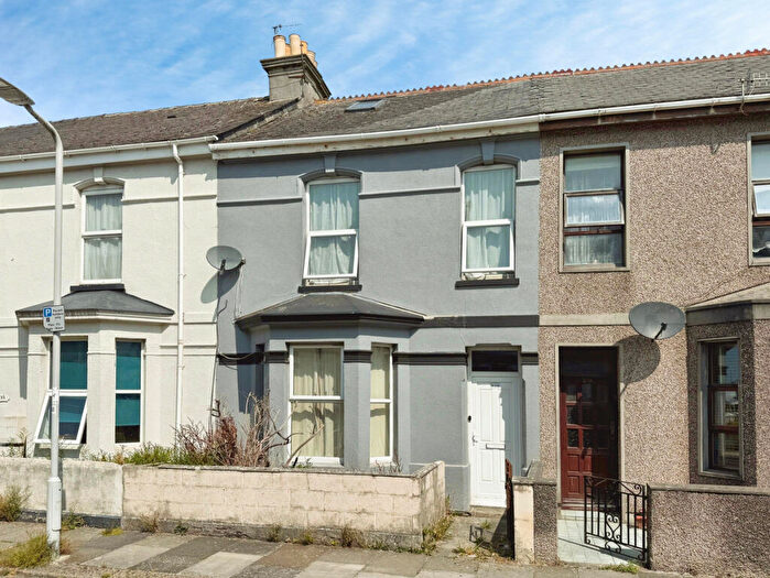 2 Bedroom Apartment For Sale In Cromwell Road, Plymouth, PL4