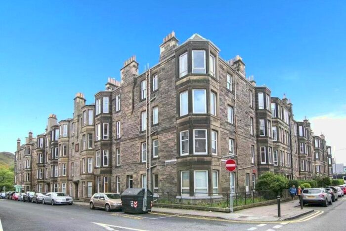 1 Bedroom Flat To Rent In Cambusnethan Street, Edinburgh, EH7