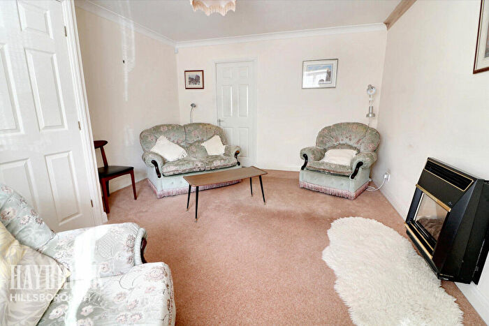 2 Bedroom Detached Bungalow For Sale In Stannington Road, Sheffield, S6