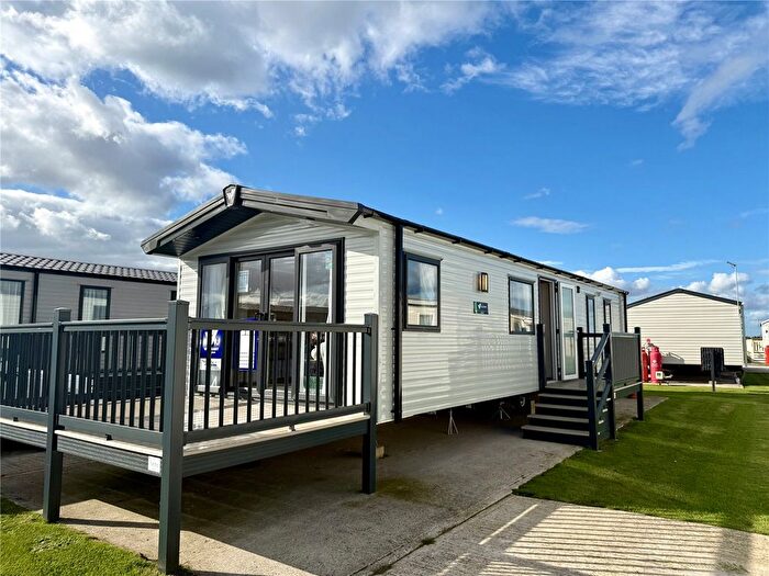 2 Bedroom Property For Sale In Atwick Road, Hornsea, East Riding Of Yorkshire, HU18