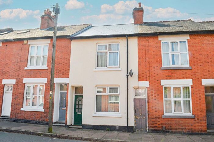 2 Bedroom Terraced House For Sale In Lytham Road, Clarendon Park, Leicester, LE2