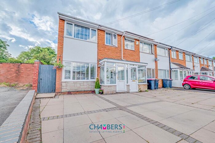3 Bedroom End Of Terrace House For Sale In Mercer Avenue, Water Orton, Birmingham, B46