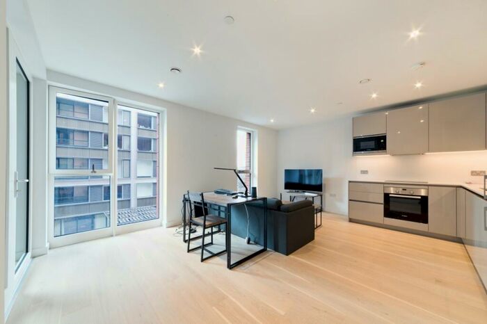 1 Bedroom Apartment To Rent In Weymouth Building, Elephant Park, Elephant & Castle, SE17