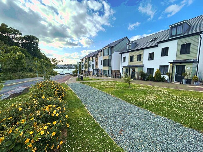 2 Bedroom Flat To Rent In Batts Combe Mews, Plymouth, PL9