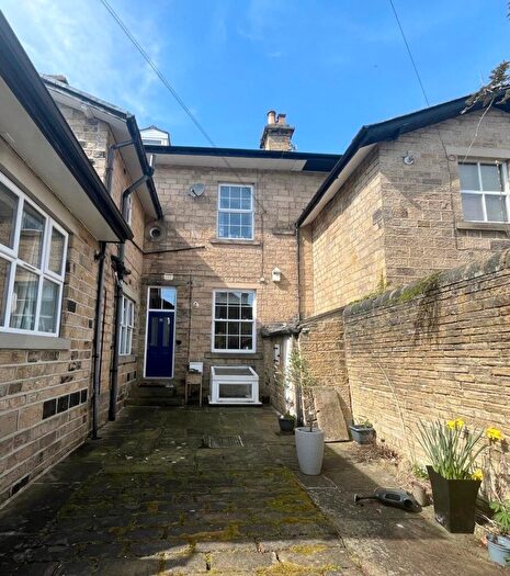 2 Bedroom Flat To Rent In Springfield, Park Road, Bingley, West Yorkshire, BD16