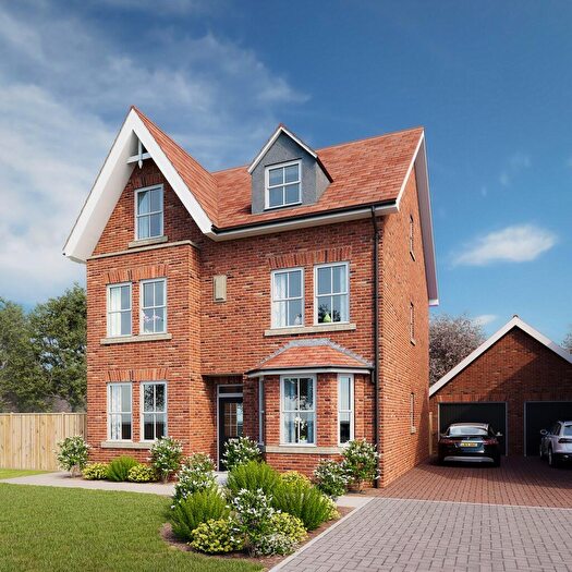 5 Bedroom Detached House For Sale In Pemberley Avenue, Bedford, MK40