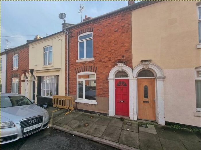 2 Bedroom Terraced House To Rent In Cloutsham Street, Northampton, Northamptonshire., NN1