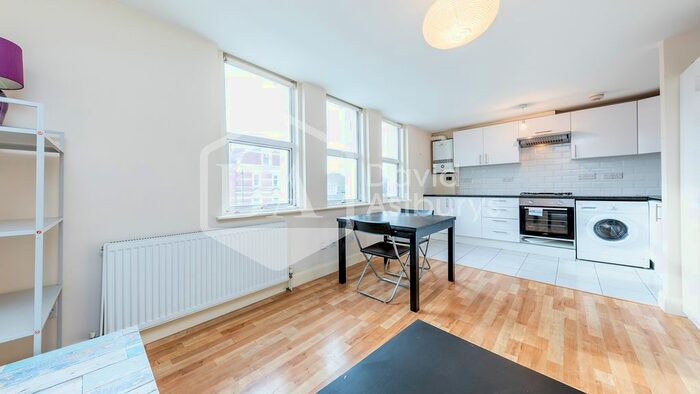 1 Bedroom Flat To Rent In Stroud Green Road, Finsbury Park, London, N4