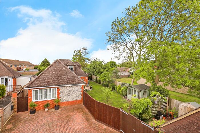 3 Bedroom Detached Bungalow For Sale In Decoy Drive, Eastbourne, BN22