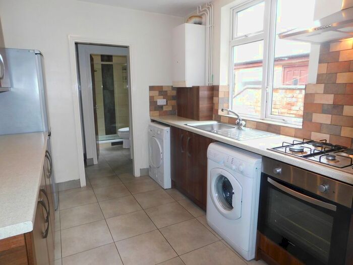 5 Bedroom Terraced House To Rent In Hazel Street, Leicester LE2