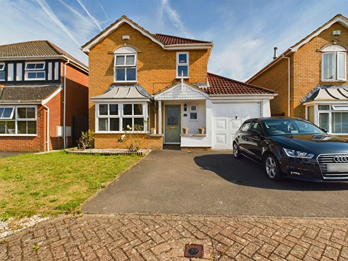 4 Bedroom Detached House To Rent In Chestnut Lane, Kingsnorth, Ashford, TN23