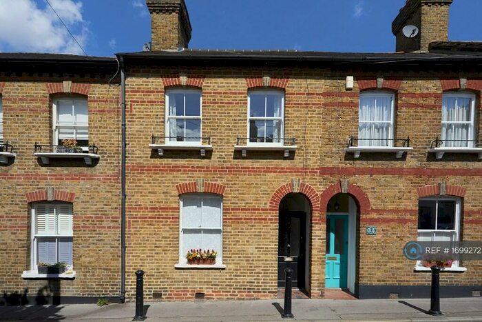 2 Bedroom Terraced House To Rent In Chancery Lane, Beckenham, BR3