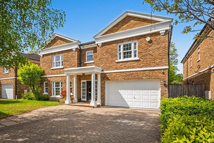 5 Bedroom Detached House For Sale In Huntleys Park, Tunbridge Wells (Complete Chain), TN4