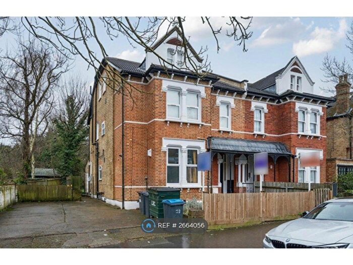 1 Bedroom Flat To Rent In Moreton Road, South Croydon, CR2