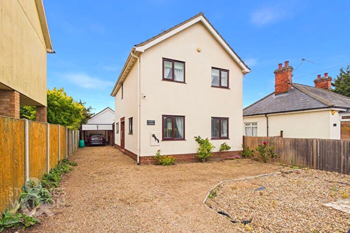 3 Bedroom Detached House For Sale In Denmark Lane, Roydon, Diss, IP22