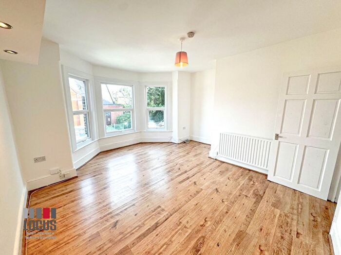 2 Bedroom Flat To Rent In Griffin Road, London, SE18