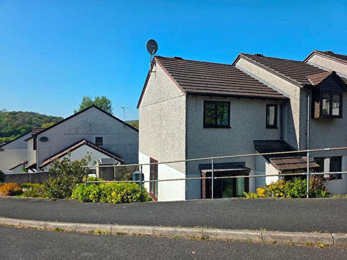 2 Bedroom Terraced House To Rent In Furry Way, Helston, TR13