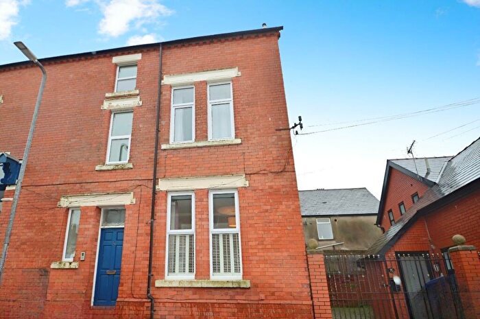 1 Bedroom Flat To Rent In Monthermer Road, Cathays, Cardiff, CF24