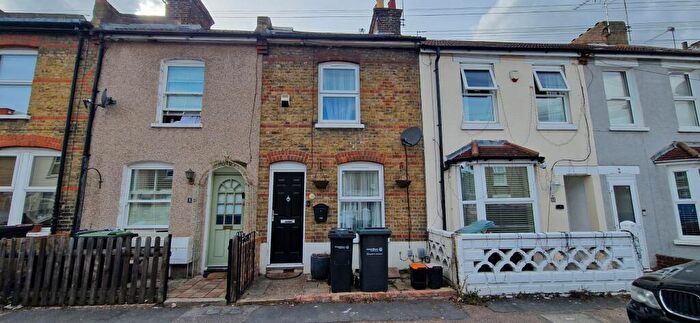 2 Bedroom Terraced House To Rent In Mead Road, Gravesend, Kent, DA11