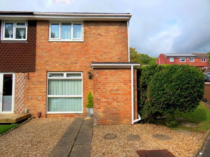 2 Bedroom House To Rent In Robyns Close, Plymouth, PL7