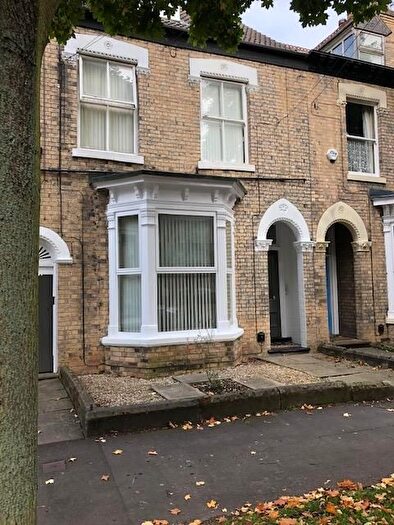 1 Bedroom Flat To Rent In Marlborough Avenue, Princes Avenue, Hull, HU5