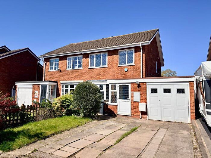 3 Bedroom Semi-Detached House For Sale In Wilford Grove, Sutton Coldfield, B76