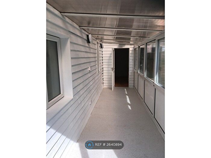 3 Bedroom Flat To Rent In Alma Road, Sheerness, ME12