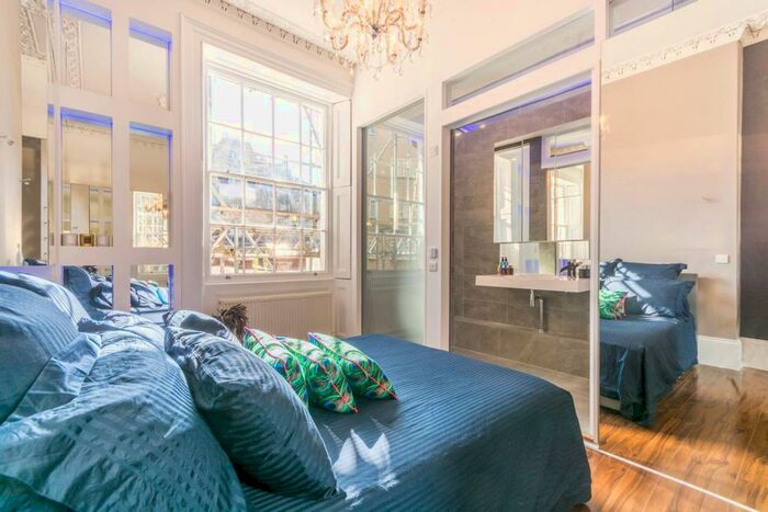 1 Bedroom Flat To Rent In Gloucester Place, Regent's Park, London, NW1