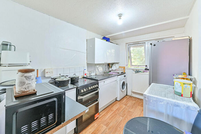1 Bedroom Flat For Sale In Cossall Walk, Peckham, London, SE15