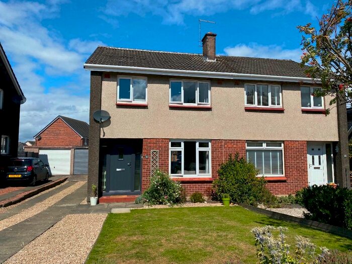 3 Bedroom Semi-Detached House To Rent In Newmains Road, Kirkliston, Edinburgh, EH29
