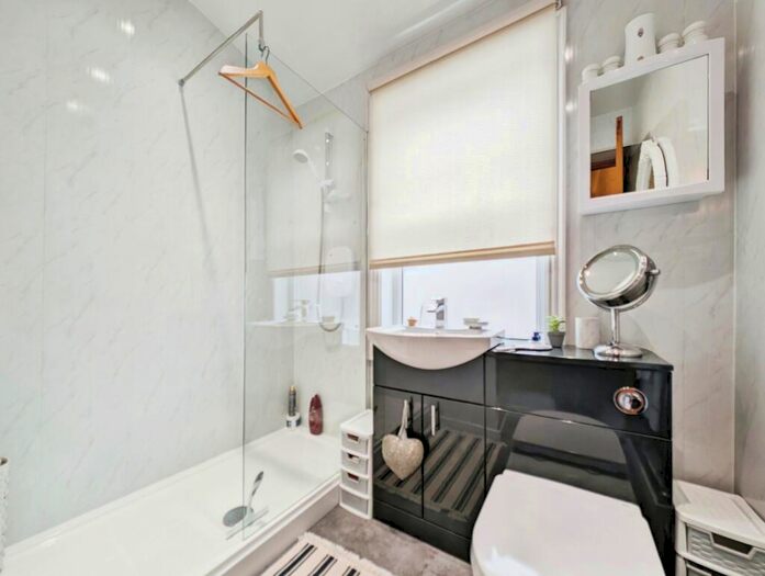 3 Bedroom Terraced House For Sale In Burn Avenue, Wallsend, Tyne And Wear, NE28