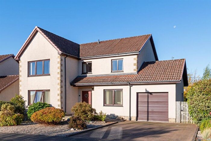 4 Bedroom Detached House For Sale In David Douglas Avenue, Scone, Perth, PH2