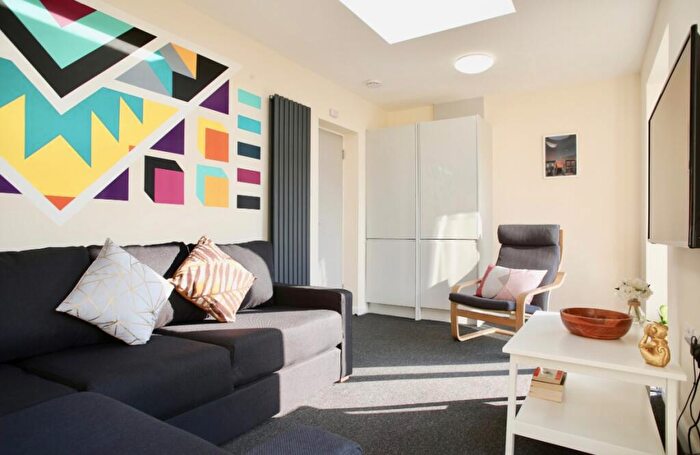 8 Bedroom House To Rent In Ringmer Road, Brighton, BN1