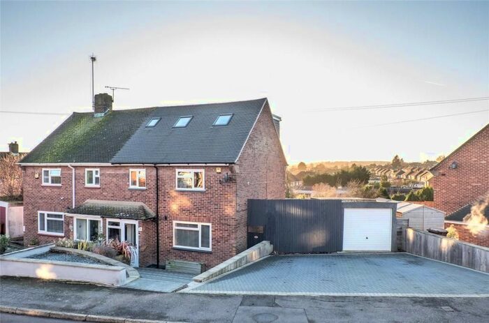 4 Bedroom Detached House To Rent In Wylie Road, Hoo, Rochester, ME3