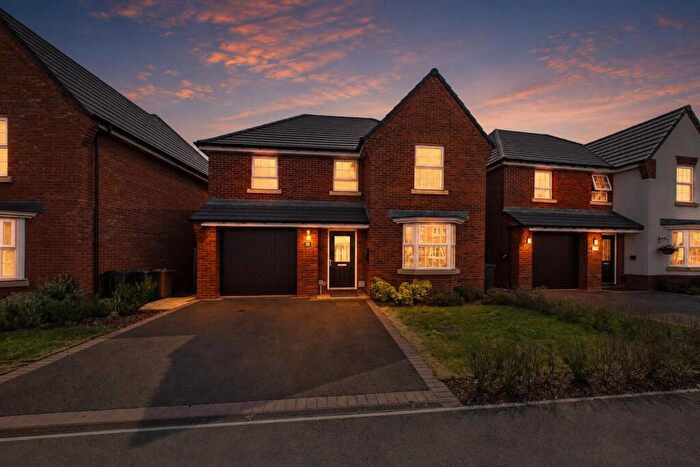 4 Bedroom Detached House For Sale In Marley Way, Drakelow, Burton-On-Trent, DE15