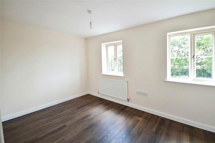 3 Bedroom End Of Terrace House For Sale In Adams Close, Hartshorne, Swadlincote, Derbyshire, DE11