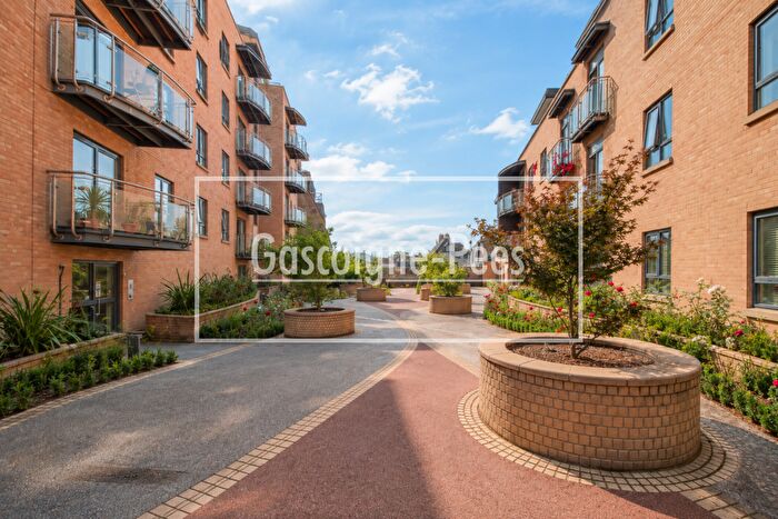 2 Bedroom Apartment To Rent In Trinity Gate, Guildford, GU1